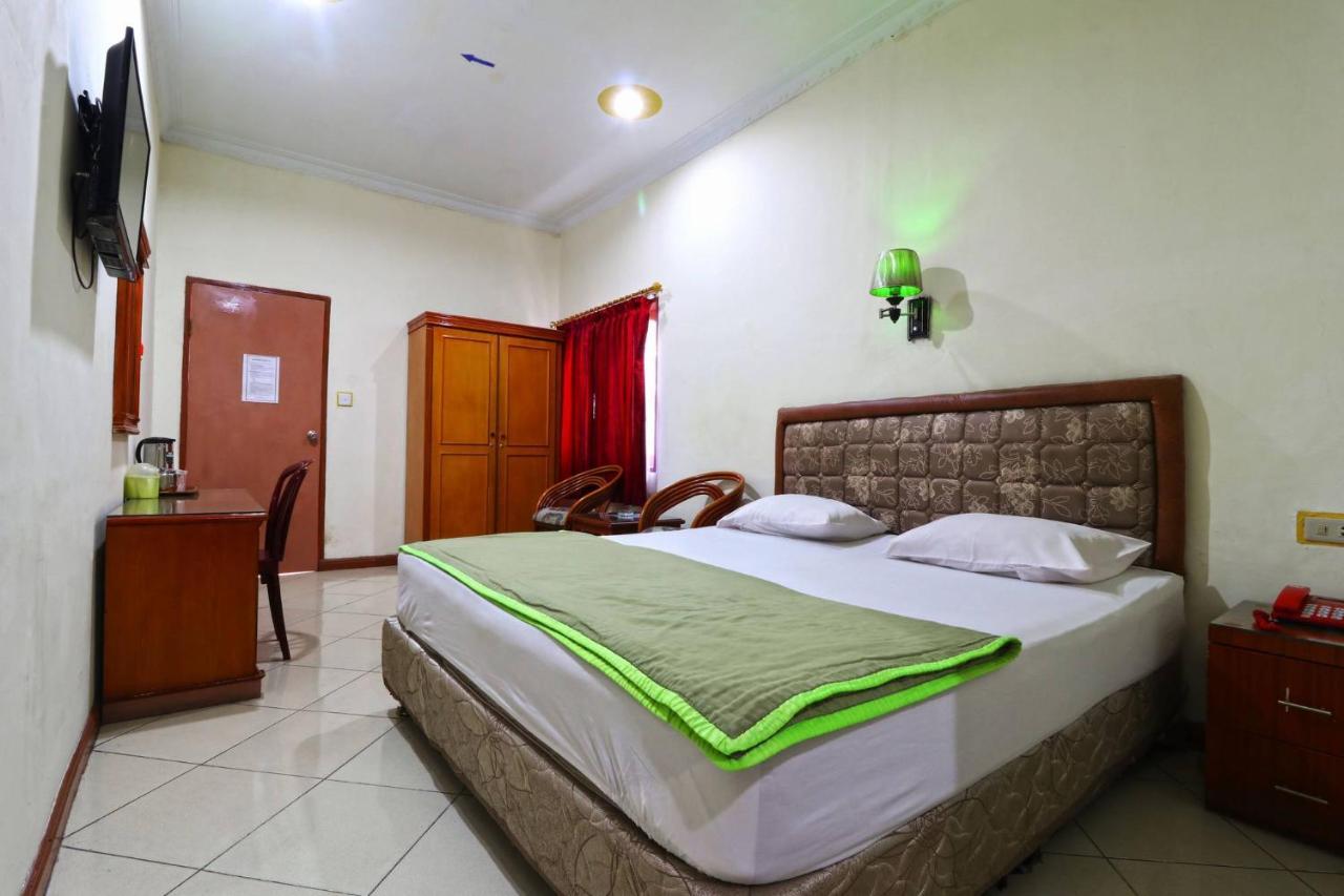 Hotel Melati Medan Bagian luar foto