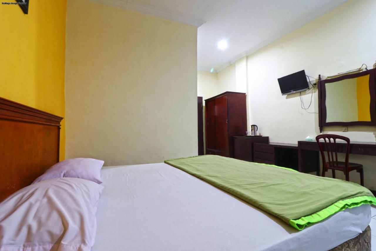 Hotel Melati Medan Bagian luar foto